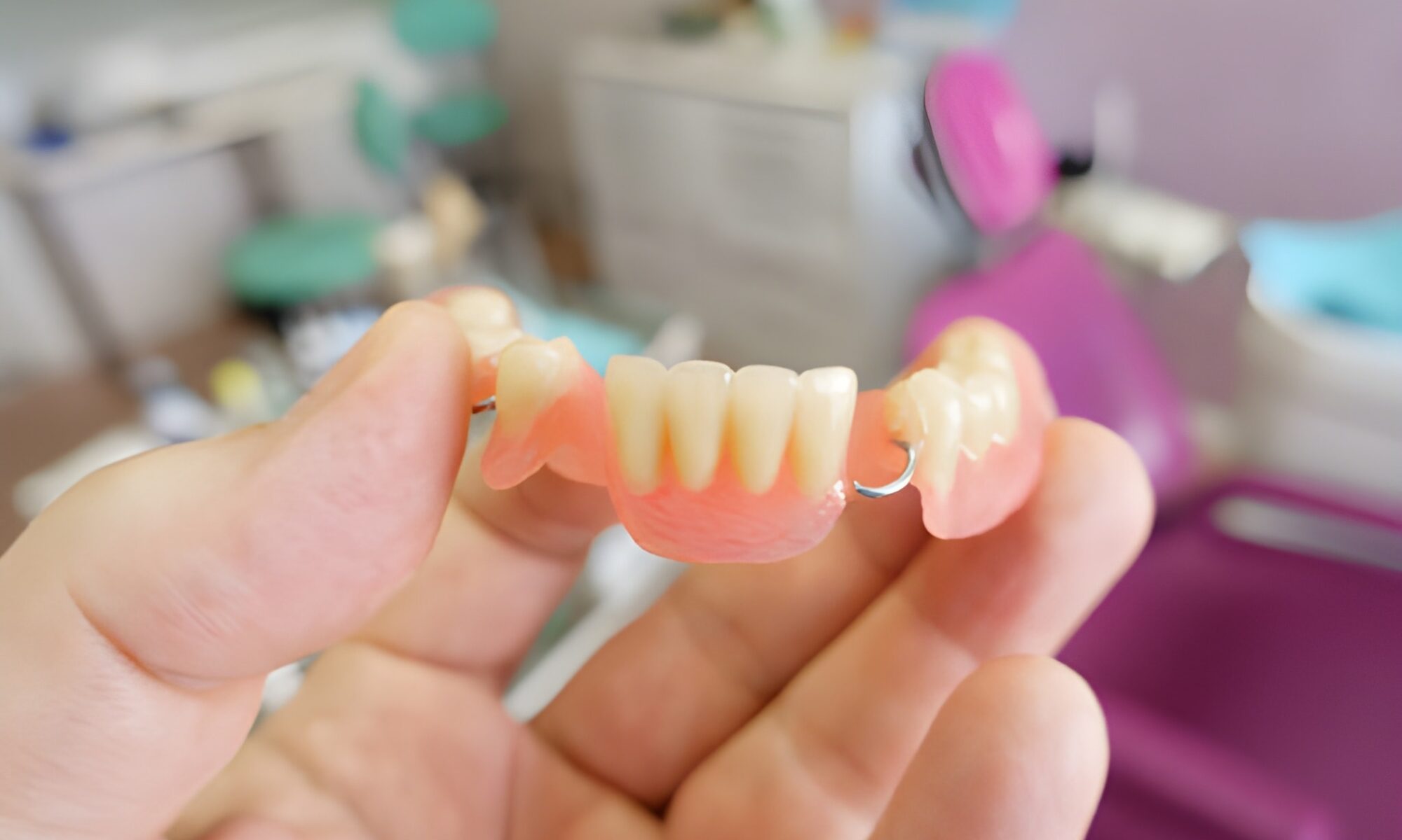 Everyday Comfort with Partial Dentures in Prairie Village, KS: Key Benefits_FI